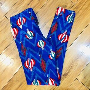Lularoe tween Christmas leggings holiday pants winter blue fitness Athle…